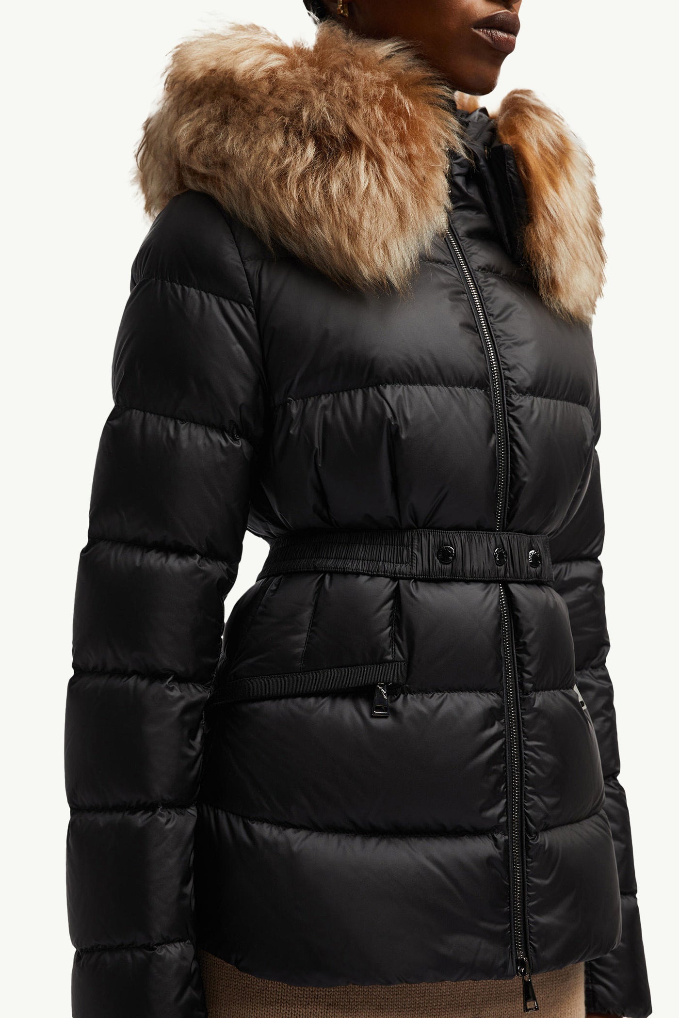 "MC" Boed kurze Daunenjacke mit Kapuze und Shearling-Besatz