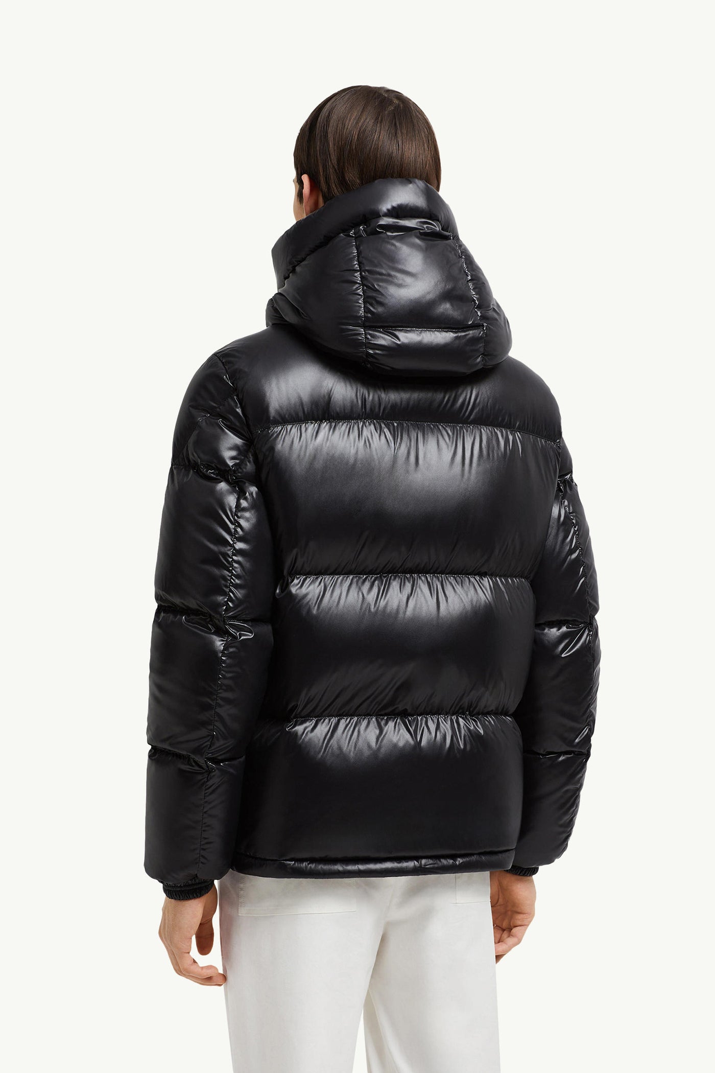 "MC" Montbeliard kurze Daunenjacke mit Kapuze